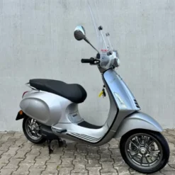 BTW-voertuig Vespa Elettrica Grey/Black DXF-40-F