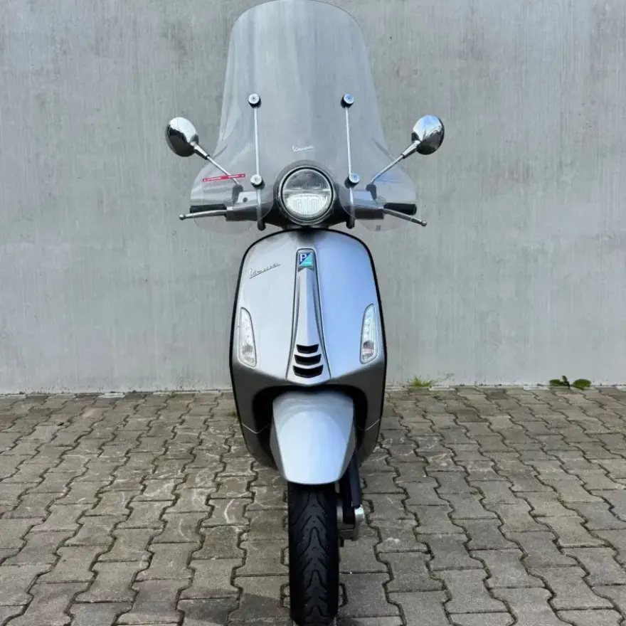 BTW-voertuig Vespa Elettrica Grey/Black DXF-40-F