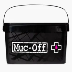 Muc-Off 8 in 1 Bicycle Cleaning Kit