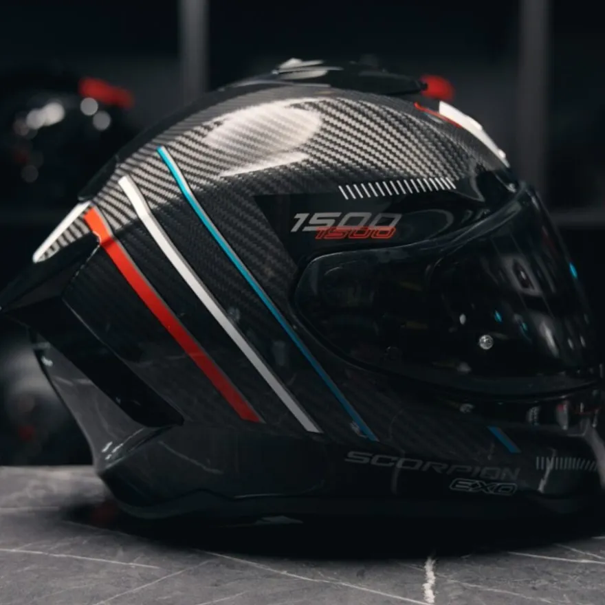 Scorpion EXO-1500 Carbon Zity Black Red Blue