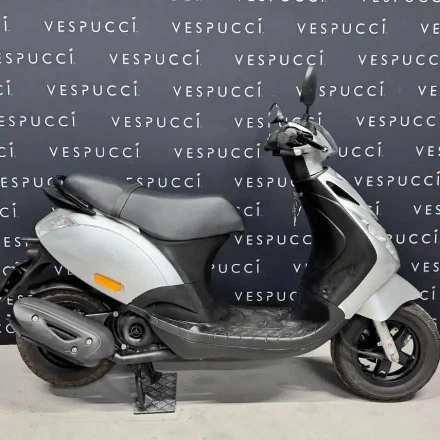 SOLD PIAGGIO Zip FHJ-59-P