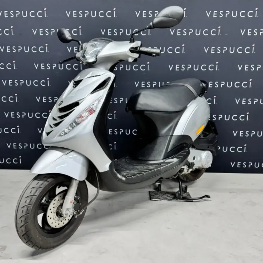 SOLD PIAGGIO Zip FHJ-59-P