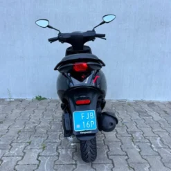 SOLD PIAGGIO Zip 25km/h FJB-16-P
