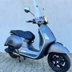 SOLD Vespa GTS300 71-MK-PP