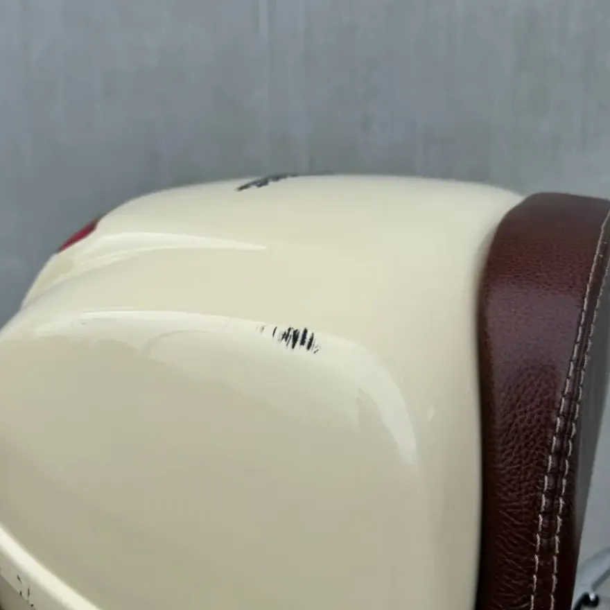 SOLD Vespa LXV 125 MV-ZN-63