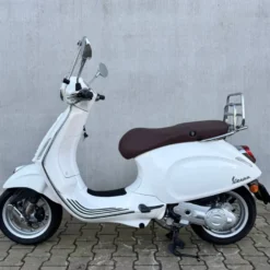 SOLD Vespa Primavera Bianco Innocente FKD-88-F