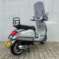 SOLD Vespa Primavera Custom Chalk Grey/Krijt Grijs FFD-48-F