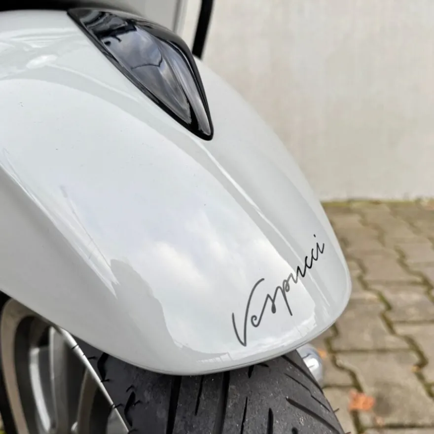 SOLD Vespa Primavera Custom Chalk Grey/Krijt Grijs FFD-52-F