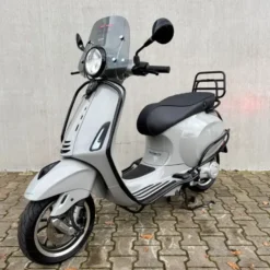 SOLD Vespa Primavera Custom Chalk Grey/Krijt Grijs FFD-52-F