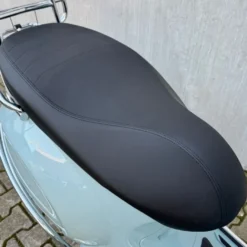 SOLD Vespa Primavera Ice Blue FHF-24-X