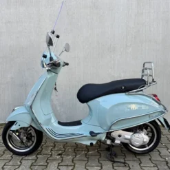 SOLD Vespa Primavera Ice Blue FHF-24-X