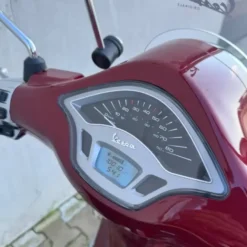 SOLD Vespa Primavera Touring Rood DST-55-L