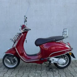 SOLD Vespa Primavera Touring Rood DST-55-L
