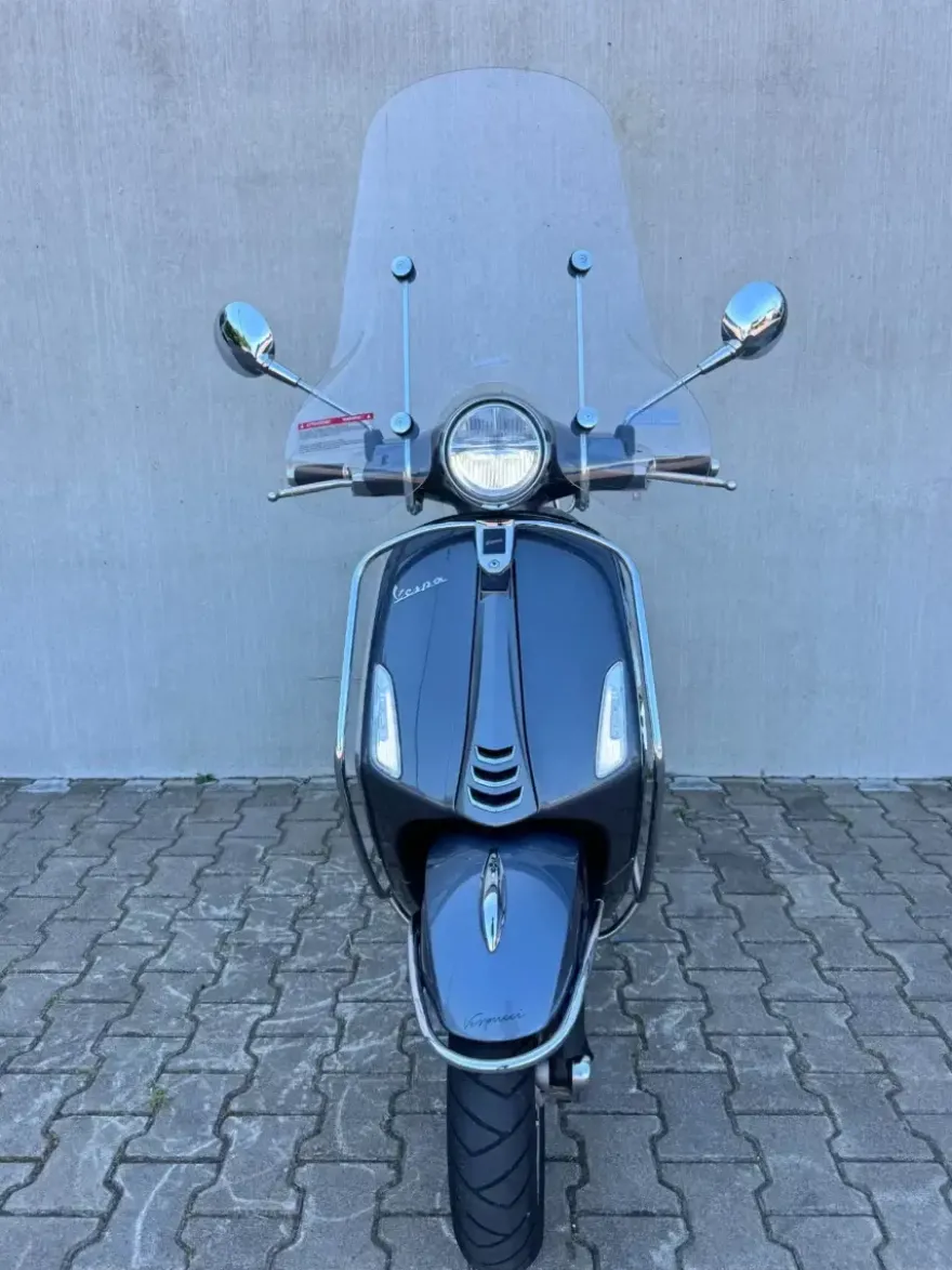 SOLD Vespa Primavera Touring Grigio FJG-09-H