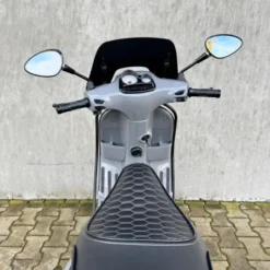 SOLD Vespa S50 2012 F-858-HP