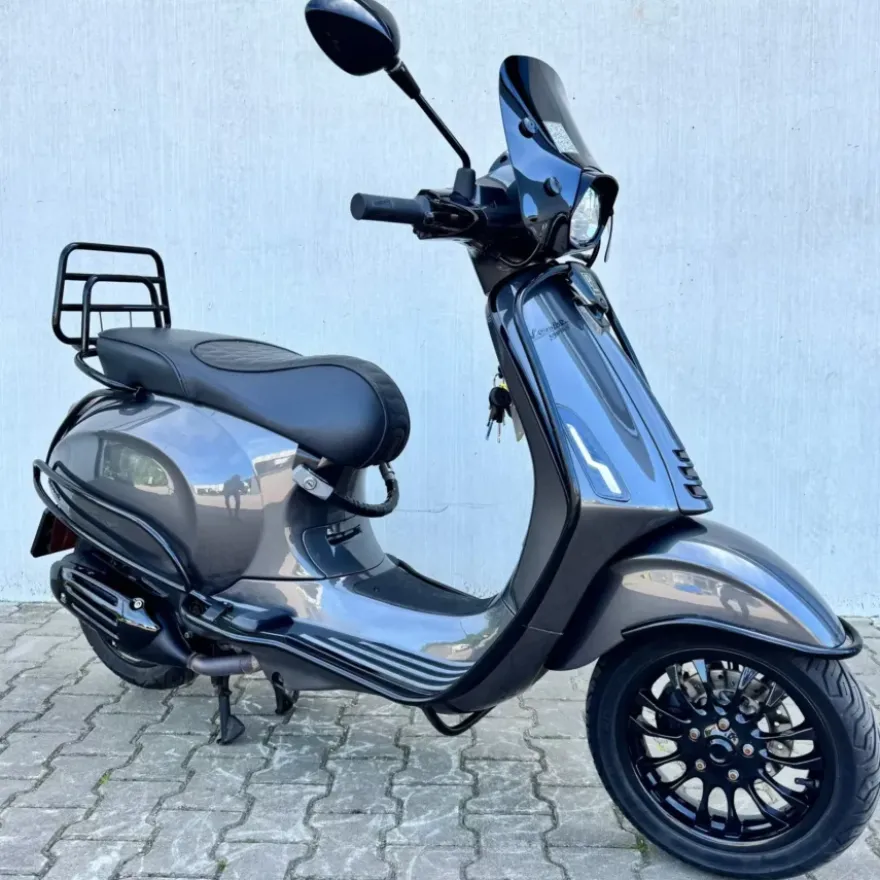 SOLD Vespa Sprint Agaat Grijs FJK-38-K