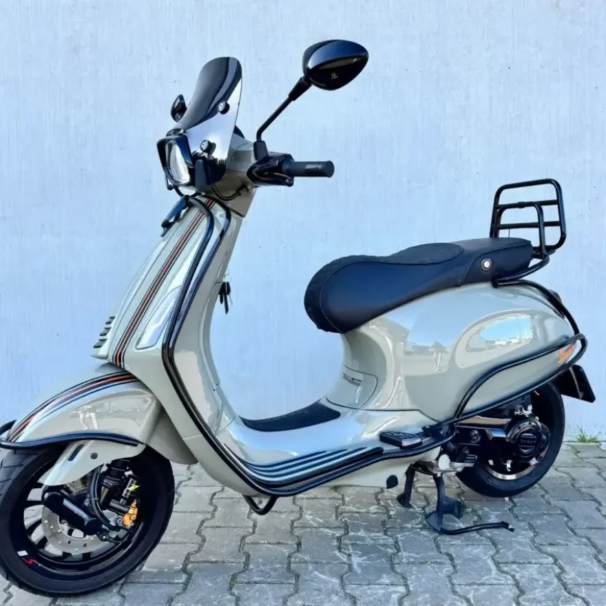 SOLD Vespa Sprint Custom Khaki Green FHZ-03-X