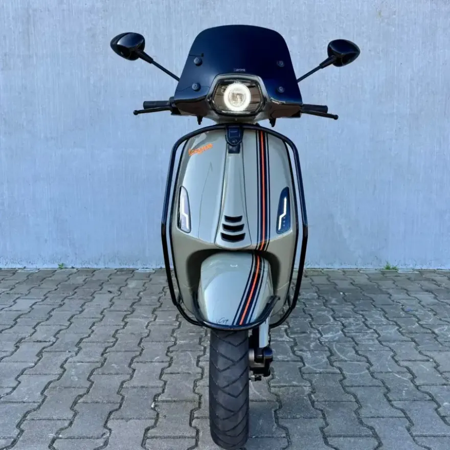 SOLD Vespa Sprint Custom Khaki Green FHZ-03-X