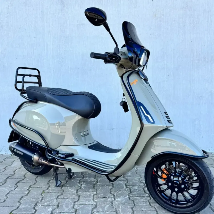SOLD Vespa Sprint Custom Khaki Green FHZ-03-X