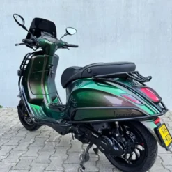 SOLD Vespa Sprint Green to Purple FHS-92-Z