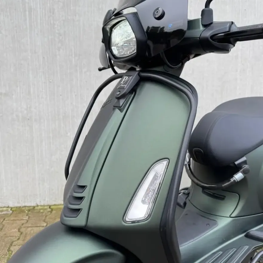 SOLD Vespa Sprint Mat Groen DTS-18-Z