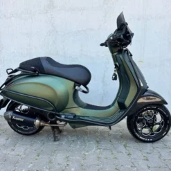 SOLD Vespa Sprint Matt Green/Carbon FFG-55-L