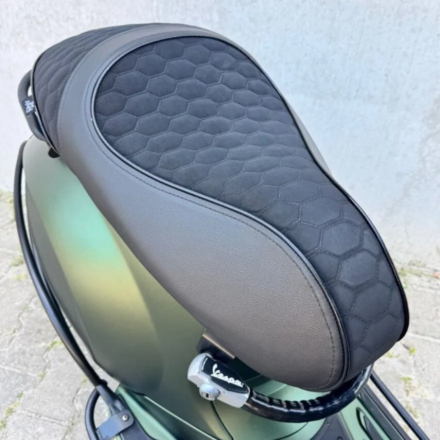 SOLD Vespa Sprint Matt Green/Carbon FFG-55-L