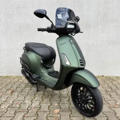 SOLD Vespa Sprint Opaco Verde FDZ-16-R