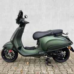 SOLD Vespa Sprint Opaco Verde FDZ-16-R
