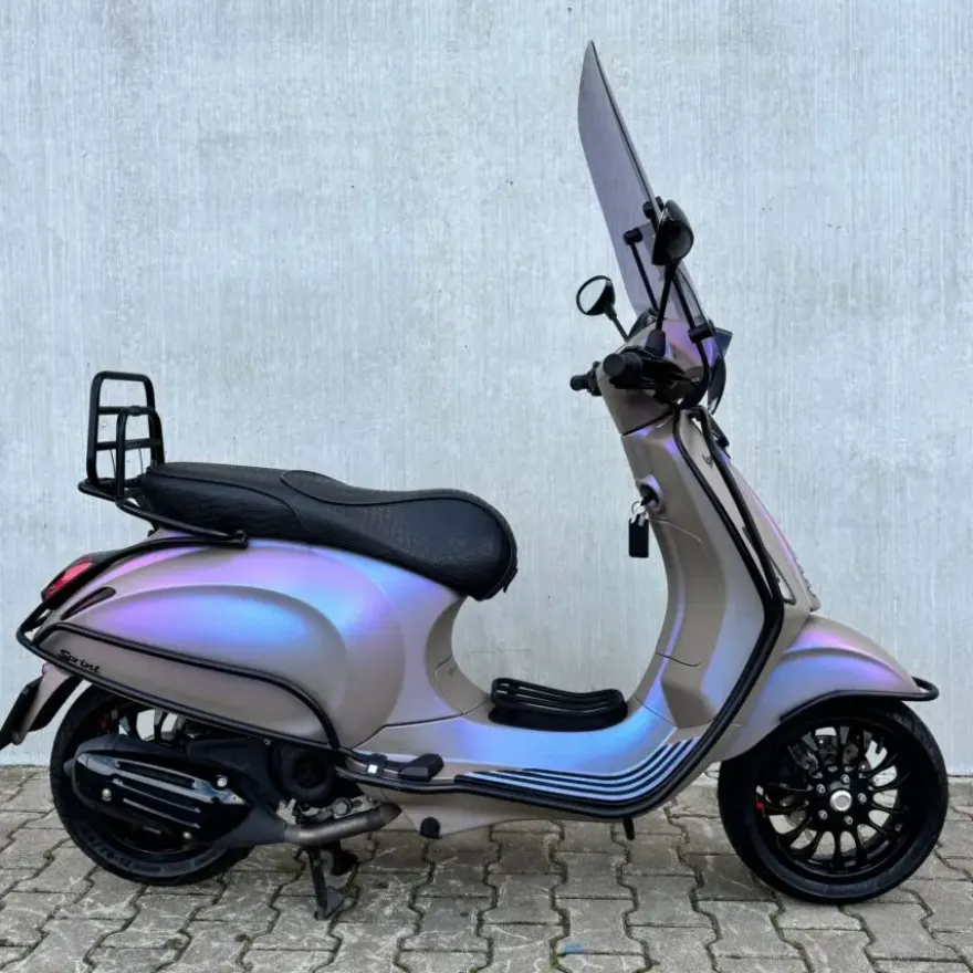 SOLD Vespa Sprint Rose Biege FFG-25-L