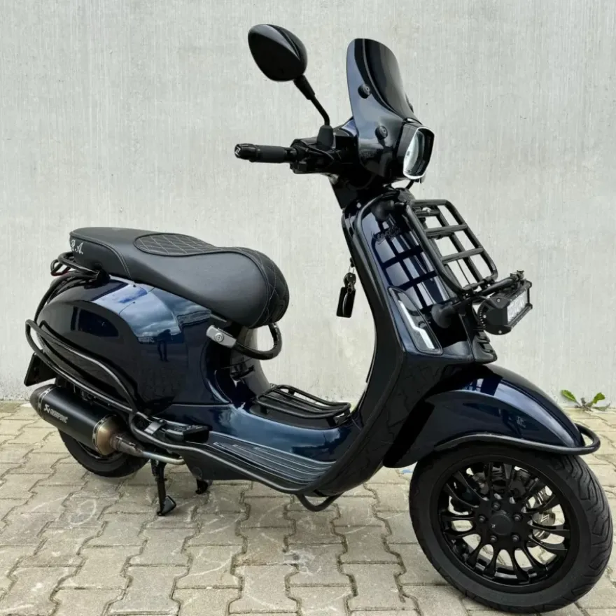 SOLD VESPA Sprint San Marino 80cc FBS-70-N
