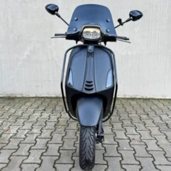 SOLD Vespa Sprint Sport Mat Zwart DXJ-52-H