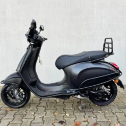 SOLD Vespa Sprint Sport Mat Zwart DZL-26-X