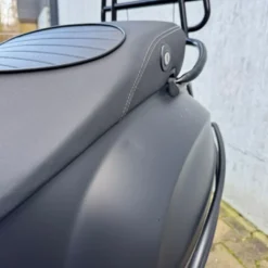 SOLD Vespa Sprint Sport Mat Zwart DSG-11-Z