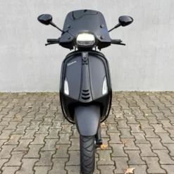 SOLD Vespa Sprint Sport Mat Zwart FHG-64-V