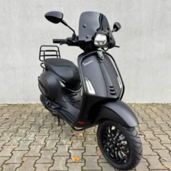 SOLD Vespa Sprint Sport Mat Zwart FHG-64-V