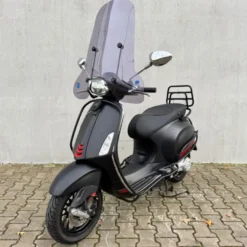 SOLD Vespa Sprint Sport Mat Zwart FHF-21-X