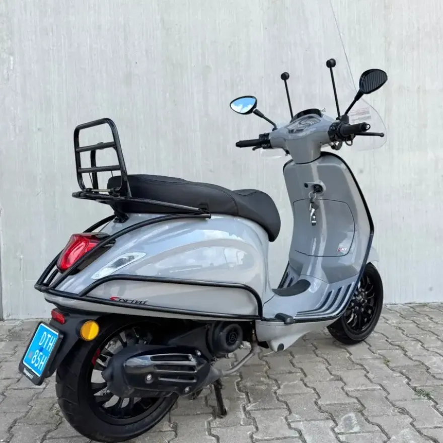 SOLD Vespa Sprint Sport Nardo Grey DTH-85-H