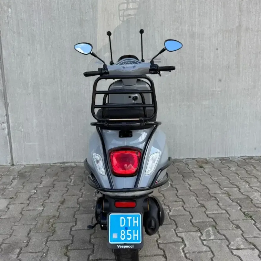 SOLD Vespa Sprint Sport Nardo Grey DTH-85-H