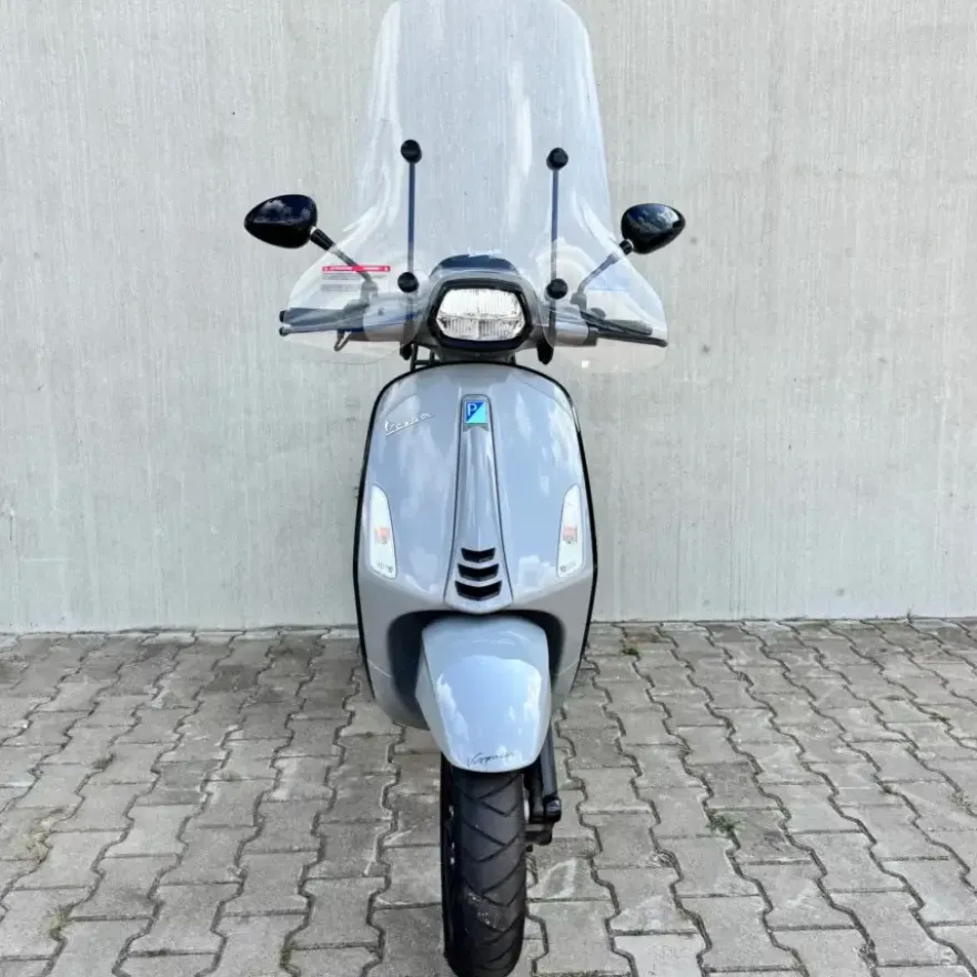 SOLD Vespa Sprint Sport Nardo Grey DTH-85-H