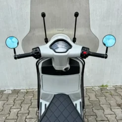 Vespa GTS310 Custom Chalk Grey 2026