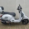 Vespa GTS310 Custom Chalk Grey Akrapovic 2026