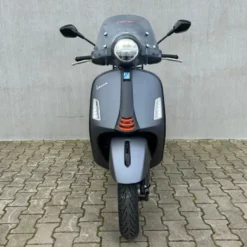 Vespa GTS300 36-MS-VT
