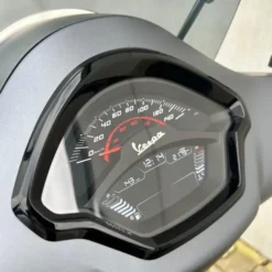 Vespa GTS300 36-MS-VT