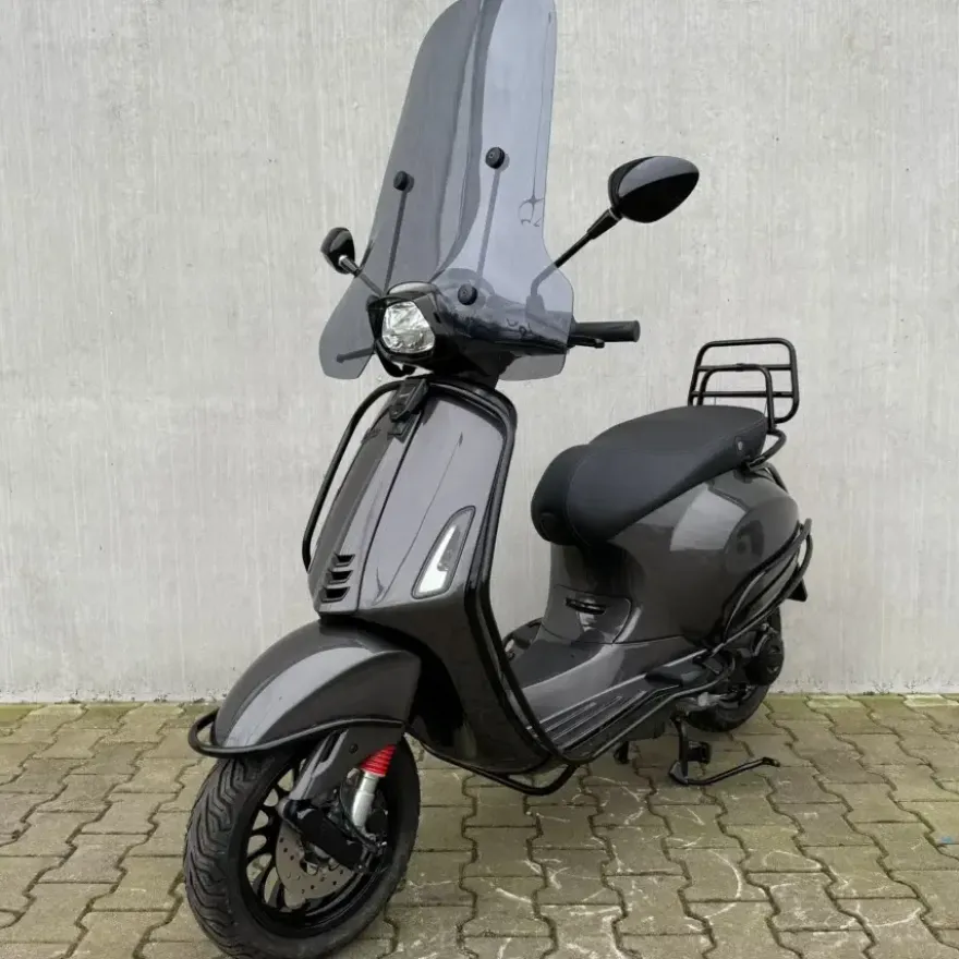 Vespa Sprint – Agaath Grijs Donker