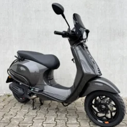 Vespa Sprint Agaath Grijs Facelift 2026