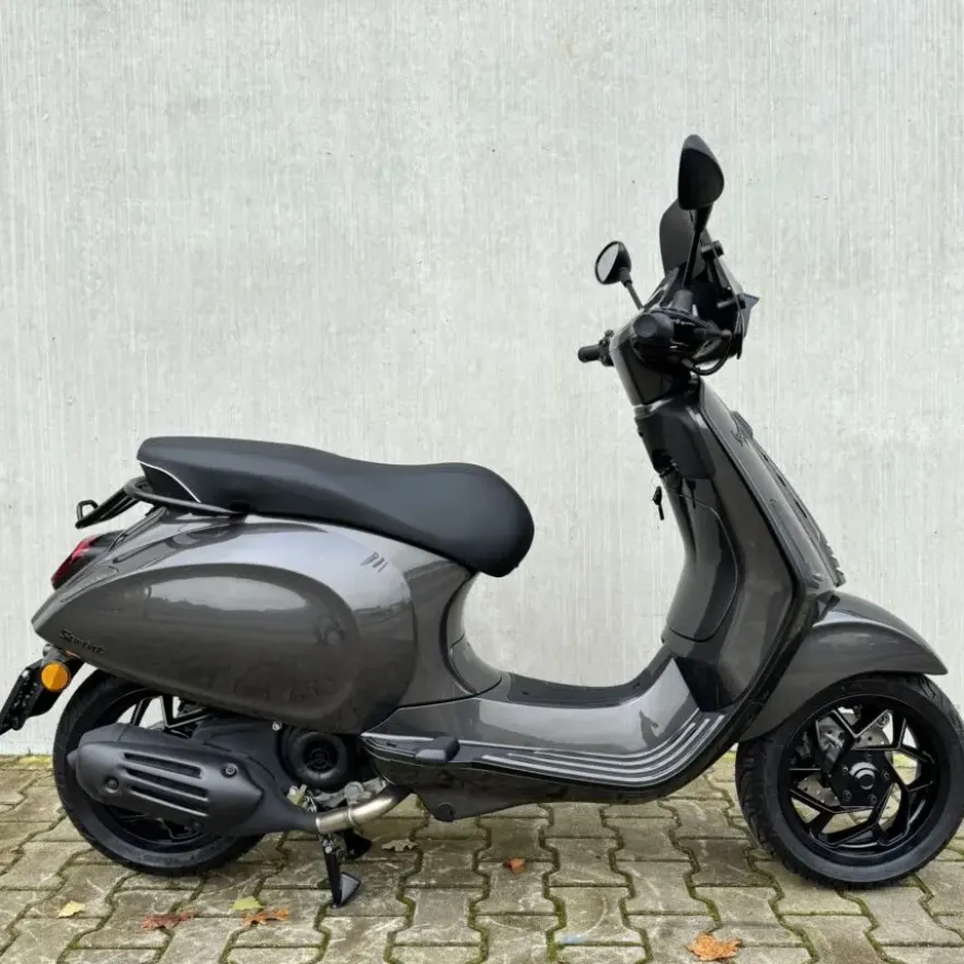 Vespa Sprint Agaath Grijs 2026 SUPERDEAL