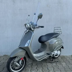 Vespa Sprint Custom Olive Green FJN-84-J