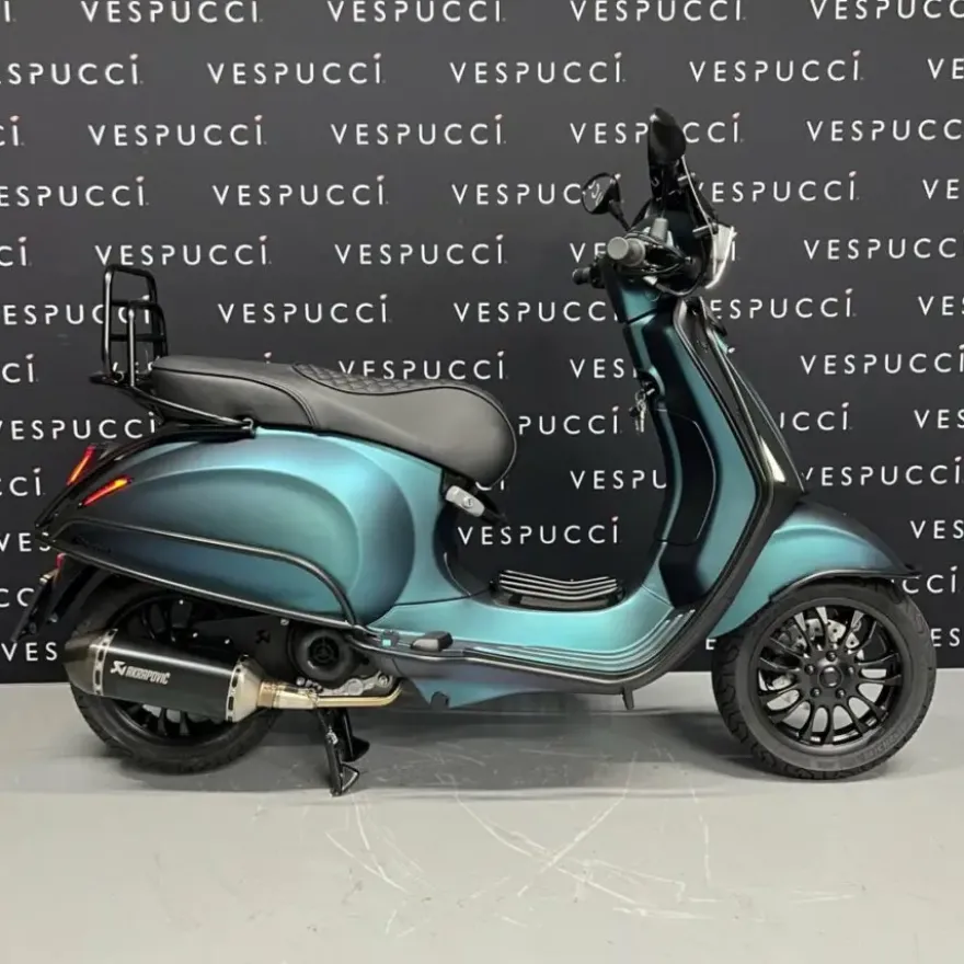 Vespa Sprint – Cycle blue