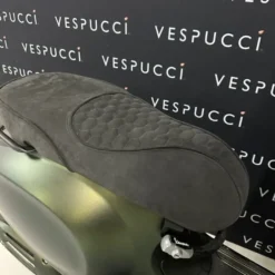 Vespa Sprint – Green to Gold
